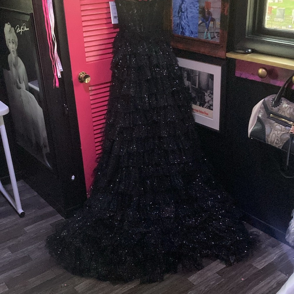 NWT SHERRI HILL SIZE 6 GOWN - Picture 14 of 17